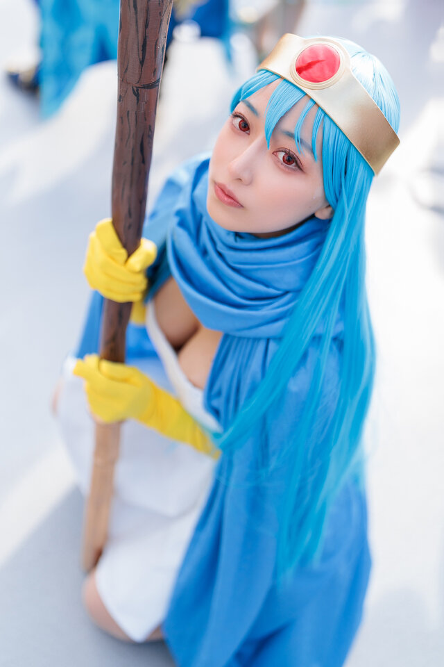 女賢者『ドラゴンクエストIII』／ミンミコ（X：@minmikoooooooo）