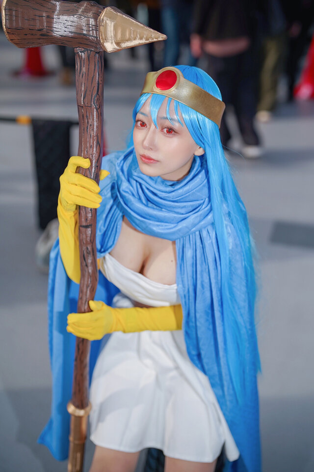 女賢者『ドラゴンクエストIII』／ミンミコ（X：@minmikoooooooo）