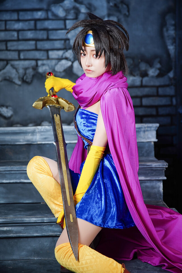 女勇者『ドラゴンクエストIII』／ミンミコ（X：@minmikoooooooo）