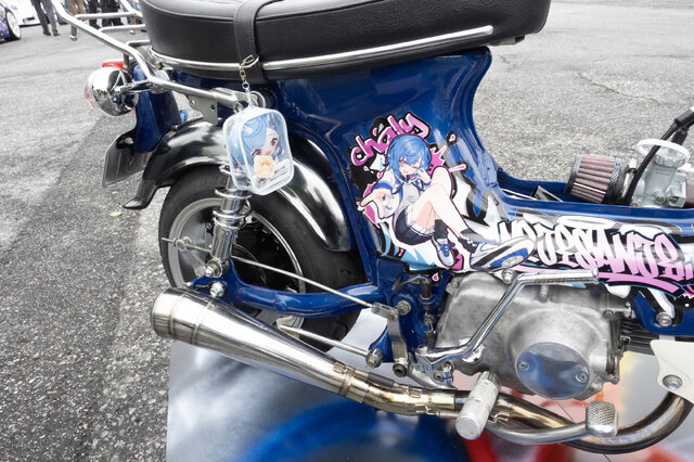 ガルウィングの湊あくあ＆紫咲シオンがイカす！「ホロライブ」「にじさんじ」など奥伊吹に集まったVTuber痛車まとめ【ARCChampionship 2025フォトレポ】