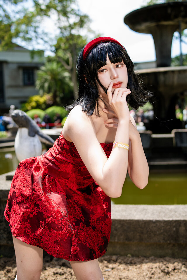 霧越 未麻「パーフェクトブルー」／沐米（Instagram：mu.mi.cos）