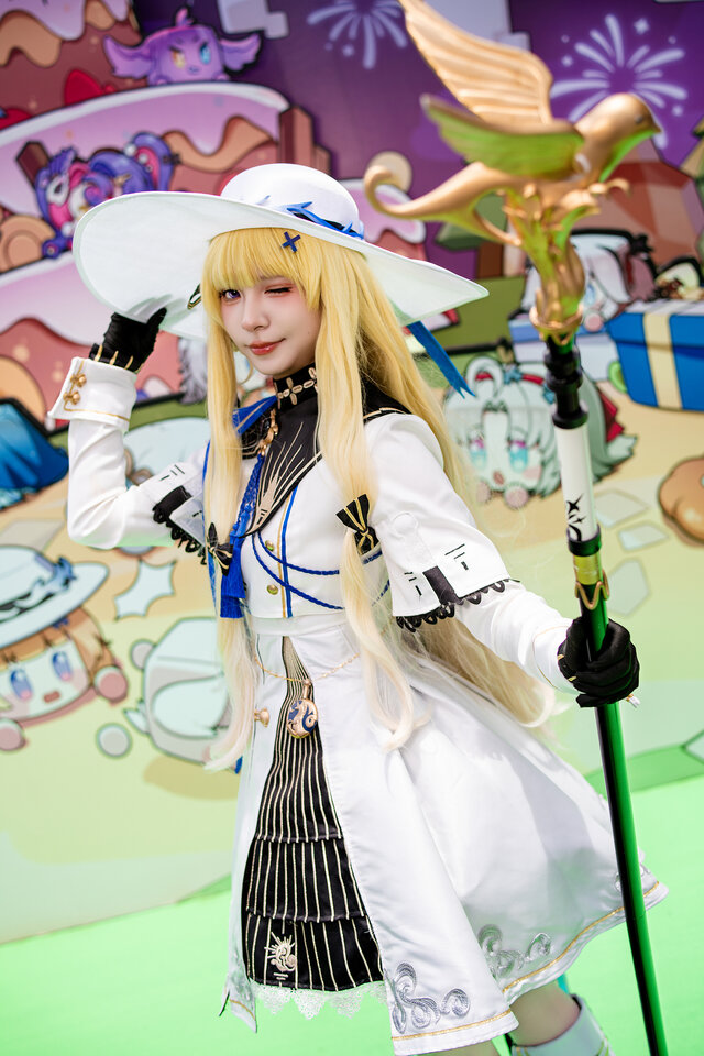 フィービー／黎 Rei（Instagram：yayoi_rli）