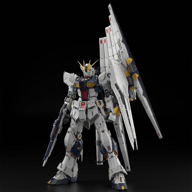 究極のガンプラ「PG UNLEASHED 1/60 νガンダム」追加情報！圧倒的密度の内部フレームや「LEDユニット（別売り）」がお披露目