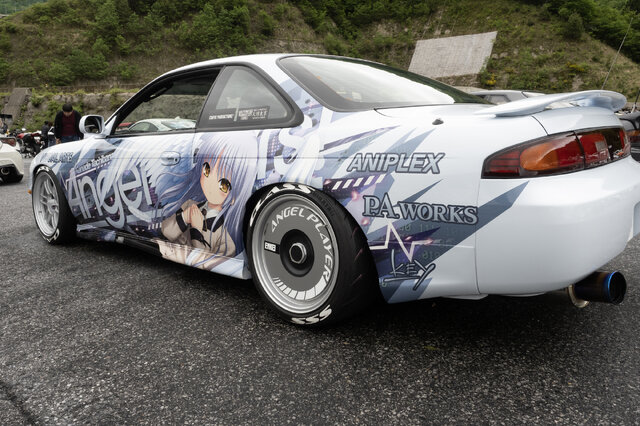 「SPY×FAMILY」「フリーレン」「リコリス」から懐かしの「Angel Beats!」まで！奥伊吹に集った人気アニメの痛車まとめ【ARCChampionship 2025フォトレポ】