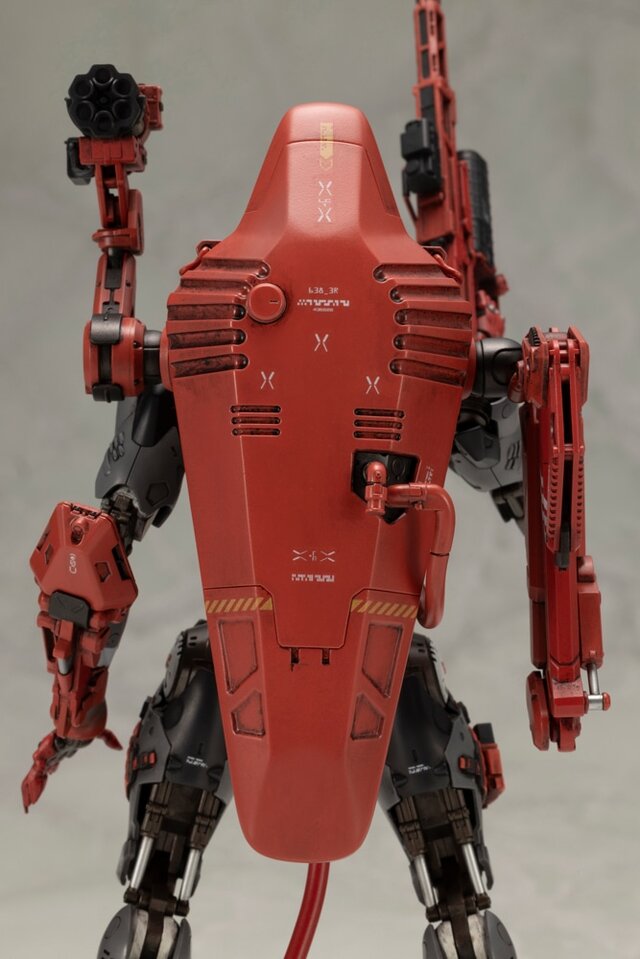 『デススト2』敵メカニック「ゴーストメック コフィンズ」が早くもプラモデル化！四脚状態への変形再現、カイラル粒子砲など武装も豊富