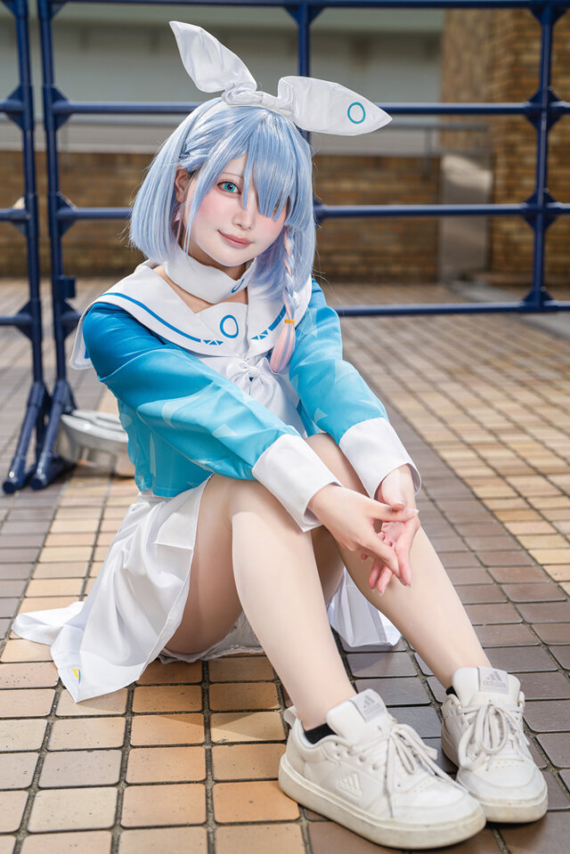 アロナ『ブルーアーカイブ』／みなとみら（X：@tehslu_cosab_xx）