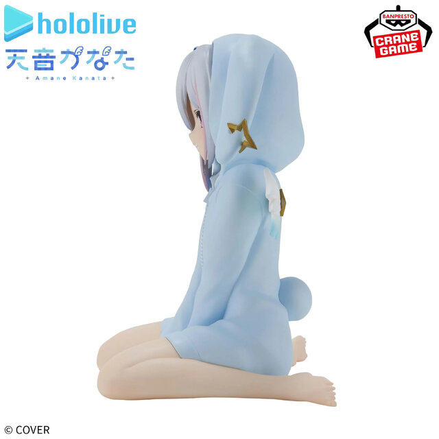 ホロライブ・天音かなたの“オフスタイル”フィギュアがクレーンゲームに登場！新規描き下ろしイラストを使用した約45cm大型クッションも同時展開