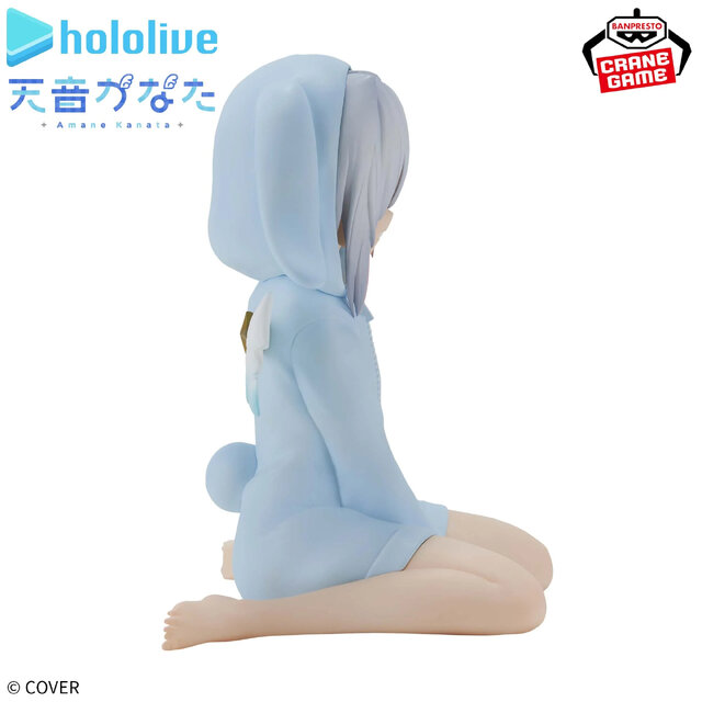 ホロライブ・天音かなたの“オフスタイル”フィギュアがクレーンゲームに登場！新規描き下ろしイラストを使用した約45cm大型クッションも同時展開