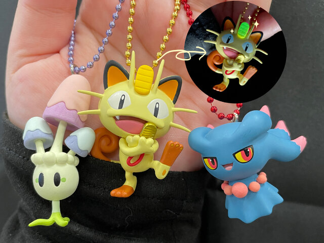 暗闇の中、ブラッキーの模様がほのかに光る！『ポケモン』カプセルトイ「蓄光フィギュアチャーム」が6月12日よりポケセンオンラインにて発売