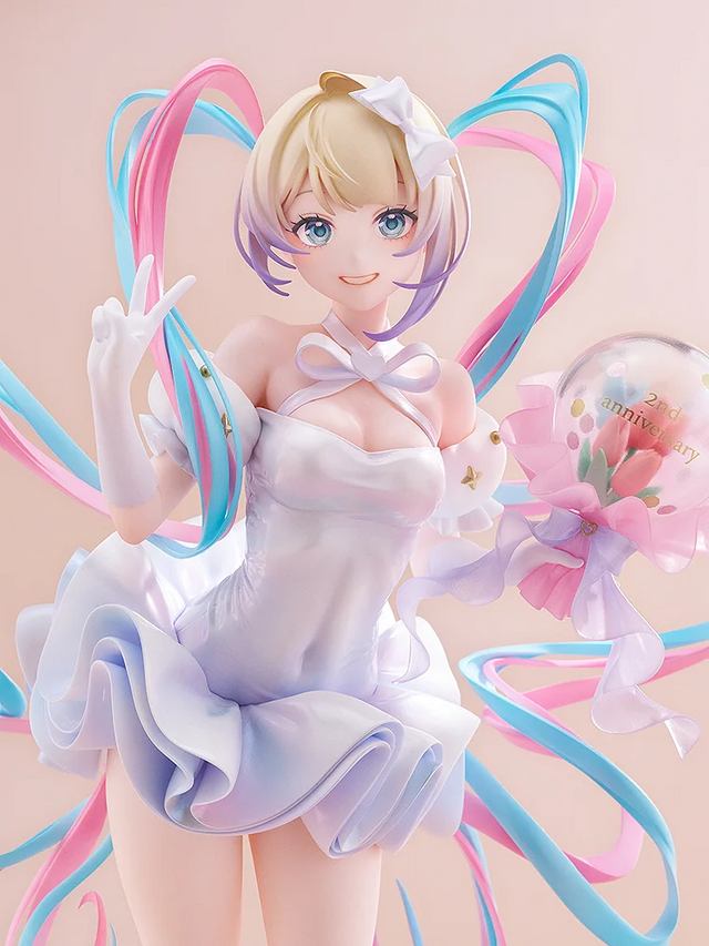 パーティドレスの「超てんちゃん」が最高に可愛い！いたずらっぽい笑顔にドギマギ