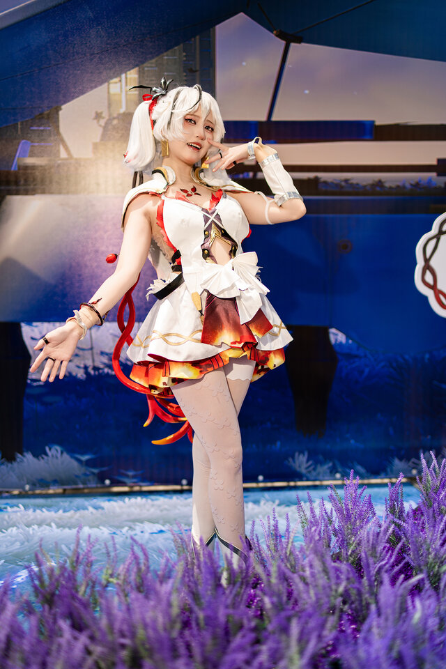 ツバキ／小漾樣（Instagram：7woyun）