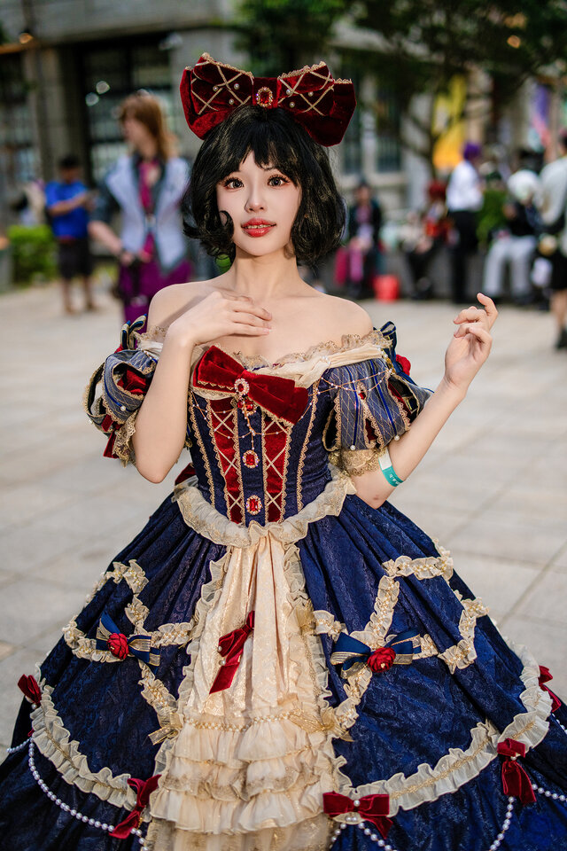 白雪姫／加藤桜（Instagram：sakura_skatingcosplayer）