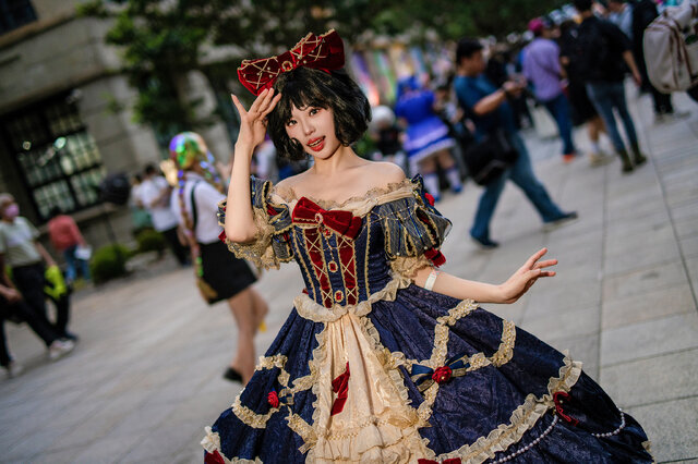 白雪姫／加藤桜（Instagram：sakura_skatingcosplayer）