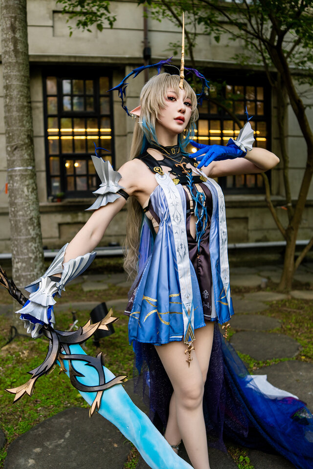 フルールドリス『鳴潮』／玄子（X：@Genkocosplay、Instagram：genko_cosplay）
