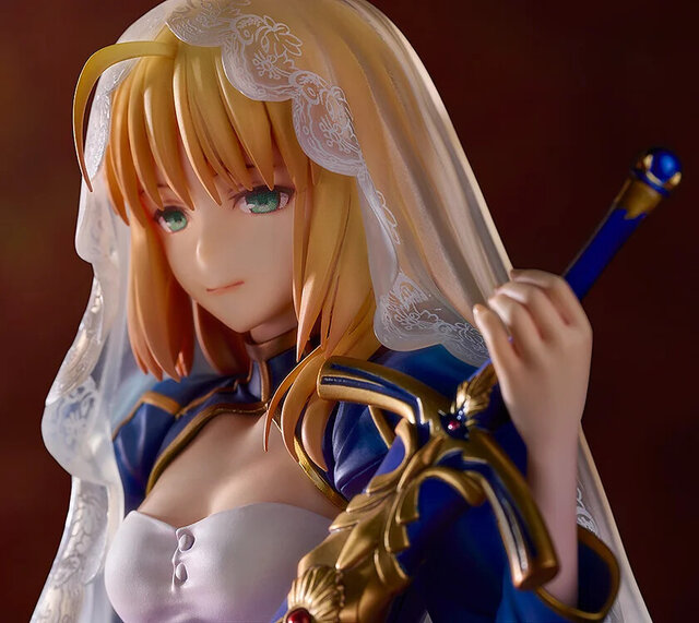 聖剣を抱えた姿が神々しい……！『Fate/stay night』原点の物語「Garden of Avalon」より、セイバーがスケールフィギュア化