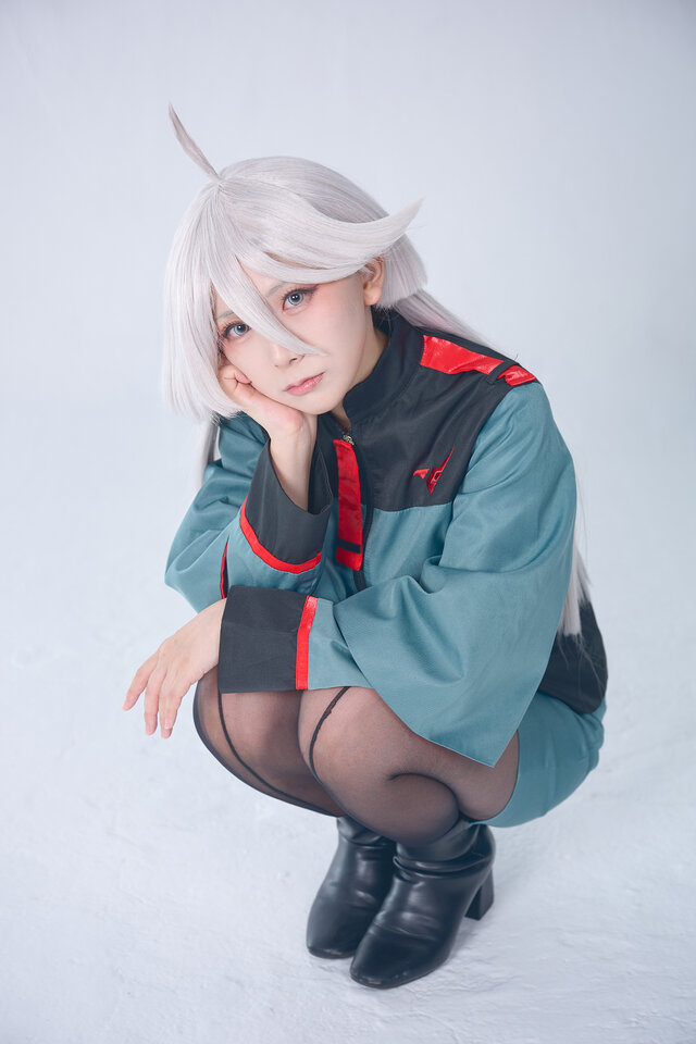 ミオリネ・レンブラン「機動戦士ガンダム 水星の魔女」／中野べこ（X：@bacon1007cos2nd）、撮影：ダリ（X：@dali_cameko）