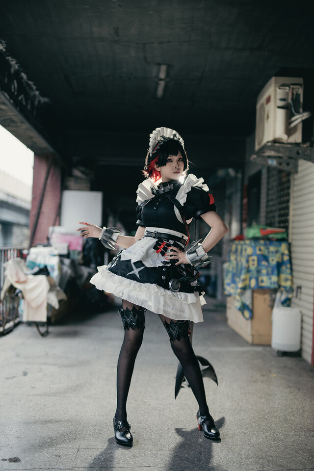 エレン・ジョー『ゼンレスゾーンゼロ』／小楠（X：@Naaamuumm、Instagram：naaaaaaam_cos2023）