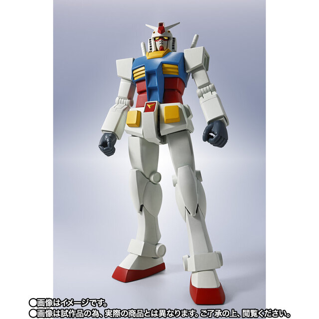 シンプルなシルエットはそのままに…ジークアクスの「ガンダム」がMETAL ROBOT魂に顕現！