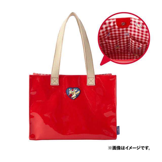 ダイナーを手伝うピカチュウが可愛い！ちょっとレトロな新グッズ「PIKACHU DINER」として、ぬいぐるみやエプロンなどを用意