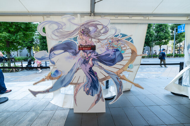 【コスプレ】中世ゴシックヴァンパイアRPG『シルブラ』リリース記念イベントレポ！秋葉原を沸かせた始祖「伊織もえ」が美しすぎた【写真23枚】