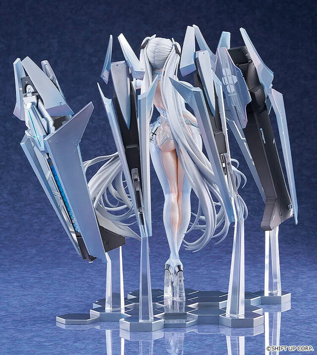 目のやり場に困る大胆衣装！『勝利の女神：NIKKE』より「シンデレラ」フィギュアが予約開始―専用武器「ガラスの靴」も忠実に再現
