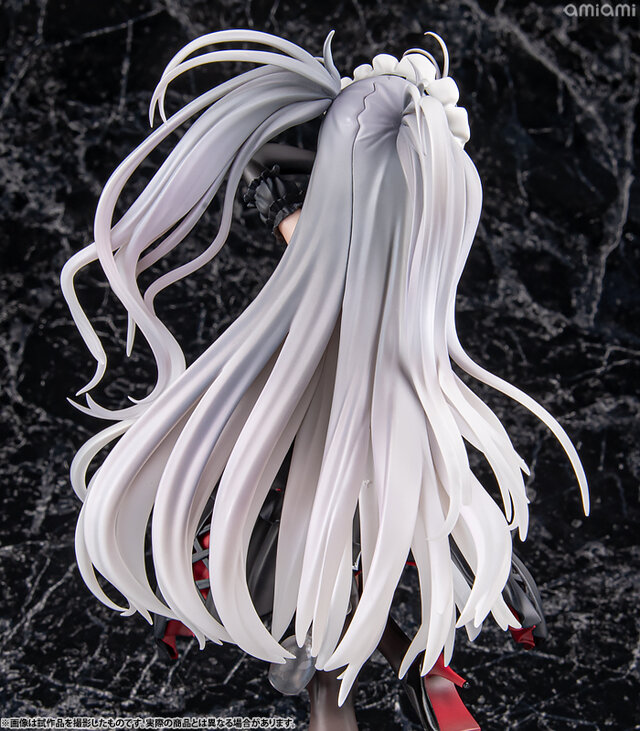 悪戯っぽく微笑む口元から舌先がチラリ…『アズレン』より「プリンツ・オイゲン：この夜に酔いしれ」フィギュアがクールでミステリアス