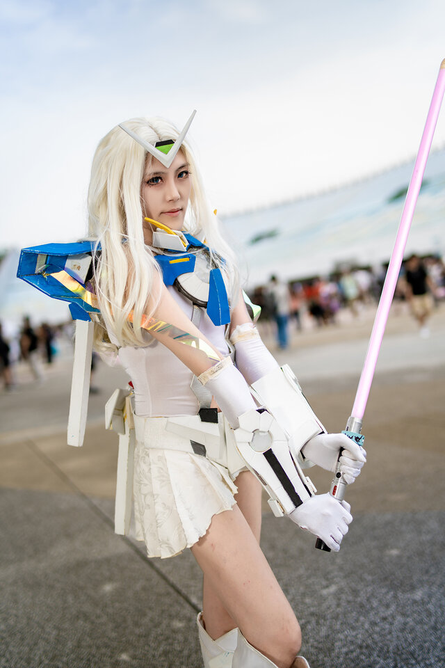 ガンダムエクシア（擬人化）／「Zeal Official Account」（Instagram：zeal.hk）