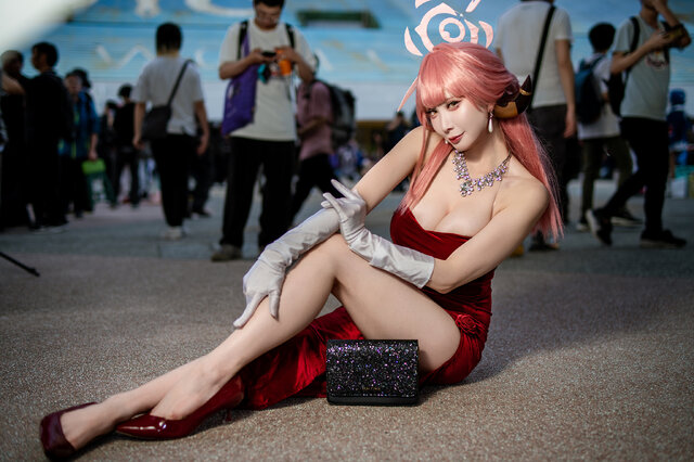 陸八魔アル『ブルーアーカイブ』／小律（Instagram：ritsuoxo、X：@ritsu_OxO）