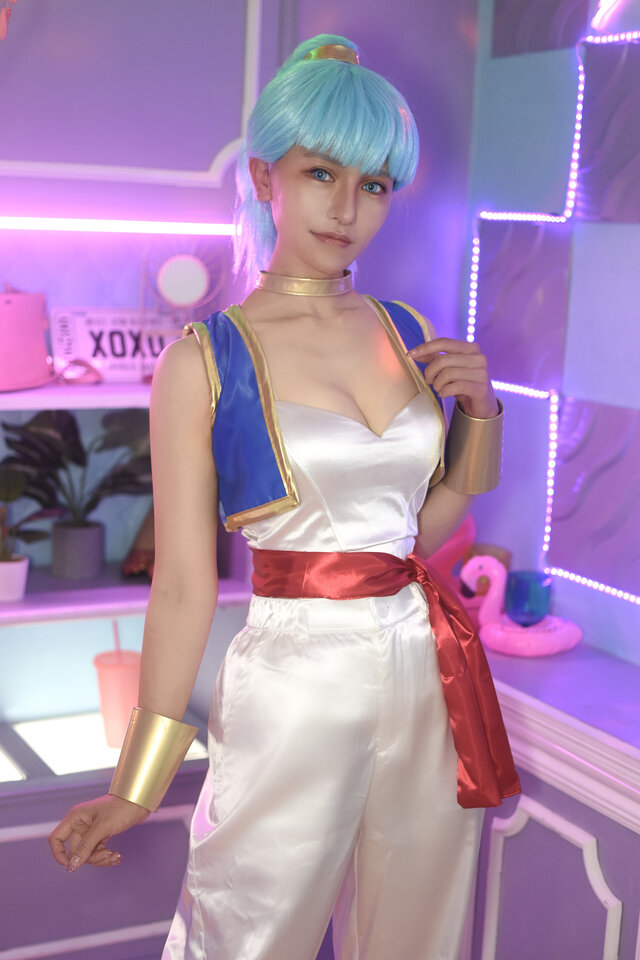 ブルマ「ドラゴンボール」／ジュリパンちゃん（X：@xxPinkieSweetxx）