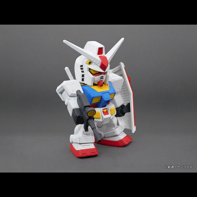 全高約23cmの圧倒的存在感！SDタイプの「RX-78-2ガンダム」ジャンボソフビフィギュアが再登場