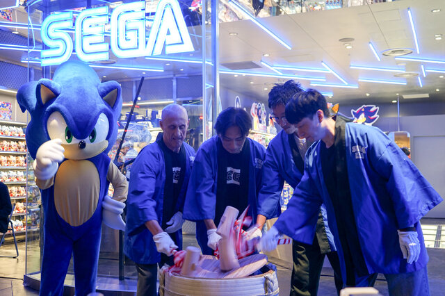 セガ、渋谷に公式ストア「SEGA STORE TOKYO」出店！限定デザインのソニックが展示の新店舗に突撃―COO・内海州史氏も登壇のオープニングセレモニーをレポート