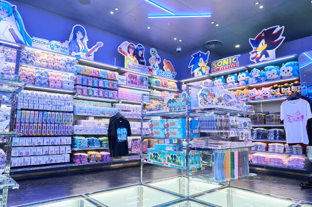 セガ、渋谷に公式ストア「SEGA STORE TOKYO」出店！限定デザインのソニックが展示の新店舗に突撃―COO・内海州史氏も登壇のオープニングセレモニーをレポート