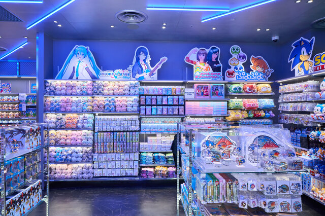 セガ、渋谷に公式ストア「SEGA STORE TOKYO」出店！限定デザインのソニックが展示の新店舗に突撃―COO・内海州史氏も登壇のオープニングセレモニーをレポート