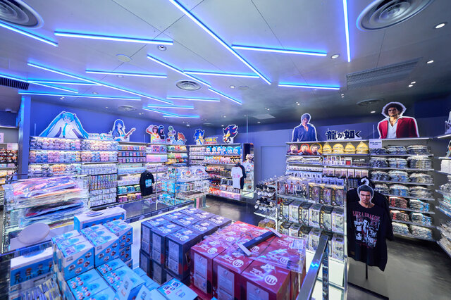 セガ、渋谷に公式ストア「SEGA STORE TOKYO」出店！限定デザインのソニックが展示の新店舗に突撃―COO・内海州史氏も登壇のオープニングセレモニーをレポート