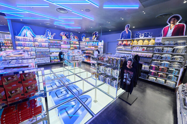 セガ、渋谷に公式ストア「SEGA STORE TOKYO」出店！限定デザインのソニックが展示の新店舗に突撃―COO・内海州史氏も登壇のオープニングセレモニーをレポート