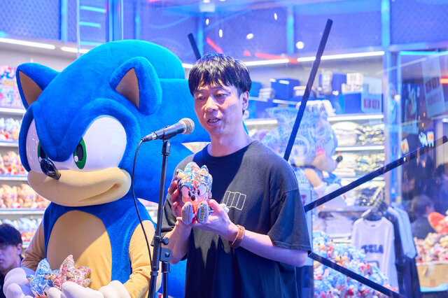 セガ、渋谷に公式ストア「SEGA STORE TOKYO」出店！限定デザインのソニックが展示の新店舗に突撃―COO・内海州史氏も登壇のオープニングセレモニーをレポート