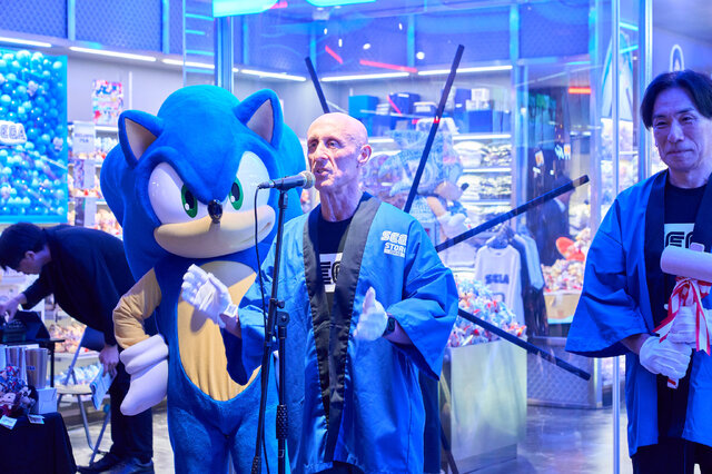 セガ、渋谷に公式ストア「SEGA STORE TOKYO」出店！限定デザインのソニックが展示の新店舗に突撃―COO・内海州史氏も登壇のオープニングセレモニーをレポート