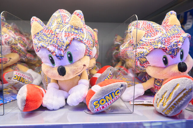 セガ、渋谷に公式ストア「SEGA STORE TOKYO」出店！限定デザインのソニックが展示の新店舗に突撃―COO・内海州史氏も登壇のオープニングセレモニーをレポート