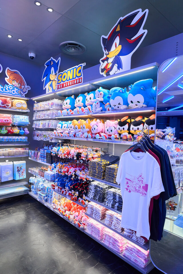 セガ、渋谷に公式ストア「SEGA STORE TOKYO」出店！限定デザインのソニックが展示の新店舗に突撃―COO・内海州史氏も登壇のオープニングセレモニーをレポート
