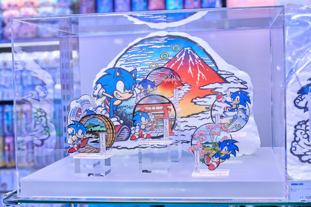 セガ、渋谷に公式ストア「SEGA STORE TOKYO」出店！限定デザインのソニックが展示の新店舗に突撃―COO・内海州史氏も登壇のオープニングセレモニーをレポート