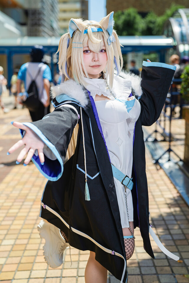フワワ・アビスガード「ホロライブ」／深月（X：@chiaki_1023cos）