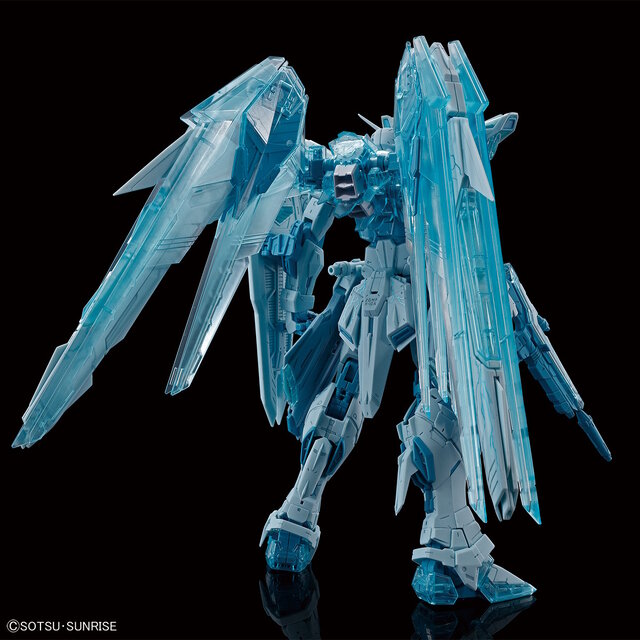 氷・雷を思わせる色合いがクール！特別カラーのMGガンプラ「フリーダム Ver.2.0」「ジャスティス」がガンダムベースで発売決定