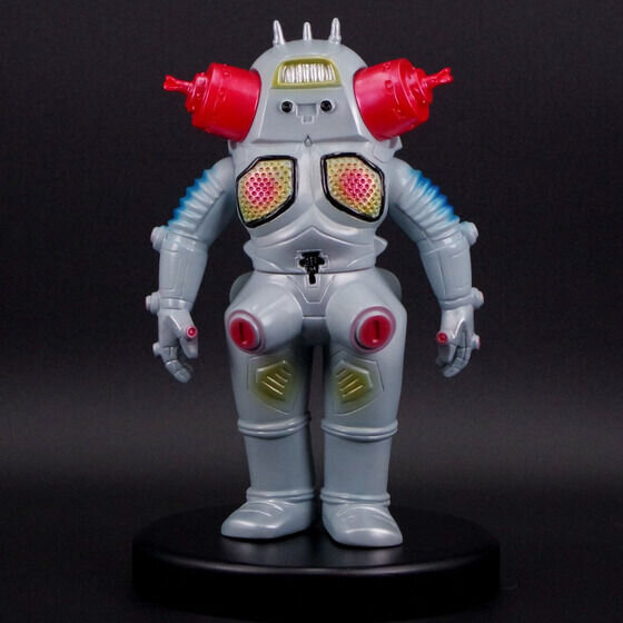 懐かしさ漂う昭和レトロカラー！「ウルトラセブン」人気キャラクターのフィギュア全5種ラインナップーメトロン星人は“ちゃぶ台”が付属