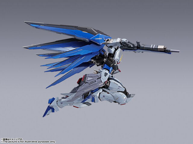 METAL BUILD「フリーダムガンダム CONCEPT 2」が待望の再販！プロヴィデンスと争う新規撮りおろしカットもカッコイイ