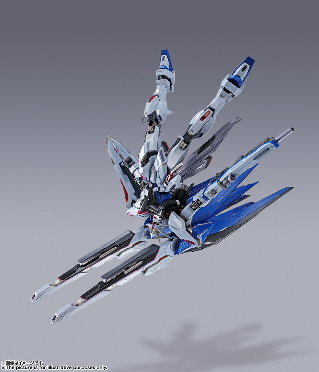 METAL BUILD「フリーダムガンダム CONCEPT 2」が待望の再販！プロヴィデンスと争う新規撮りおろしカットもカッコイイ