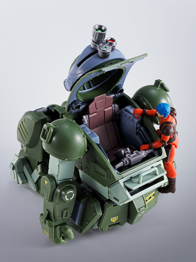 「装甲騎兵ボトムズ」より「スコープドッグ」がHI-METAL Rで立体化！「キリコ」アクションフィギュアが付属し“等身大兵器の魅力”を演出