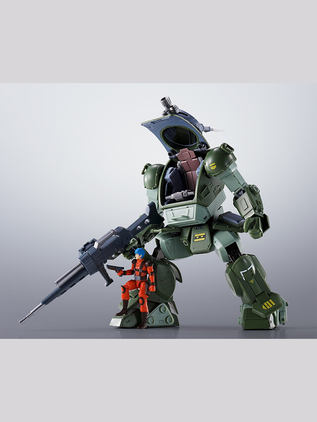 「装甲騎兵ボトムズ」より「スコープドッグ」がHI-METAL Rで立体化！「キリコ」アクションフィギュアが付属し“等身大兵器の魅力”を演出
