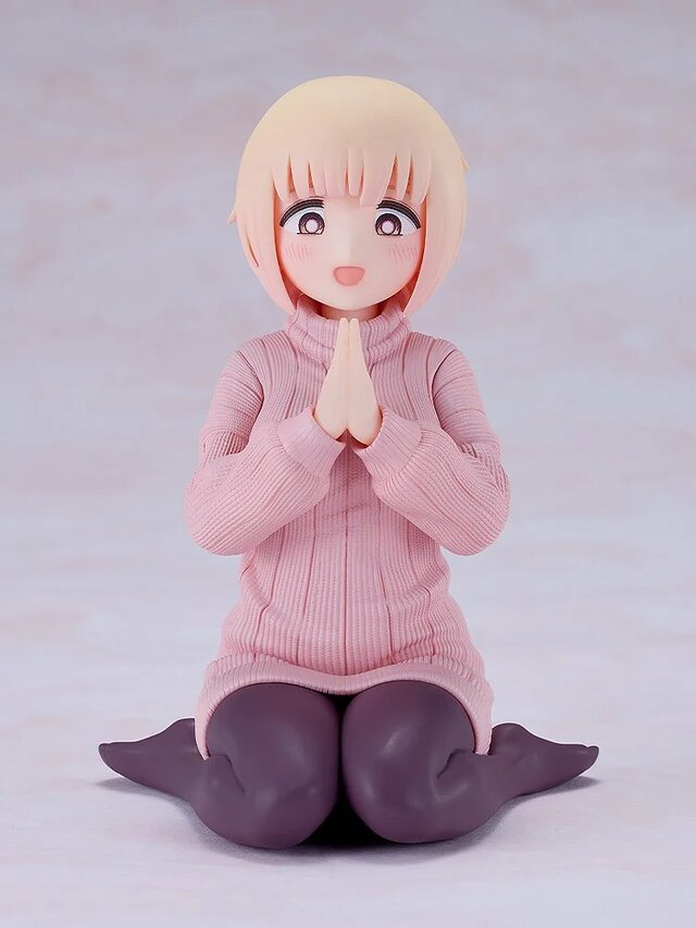 ムチムチニット&黒タイツの質感がバッチリ再現…！「ドカ食いダイスキ！もちづきさん」まさかの立体化