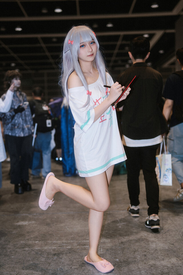 和泉紗霧 「エロマンガ先生」／はるか（Instagram：sharkumaaa）
