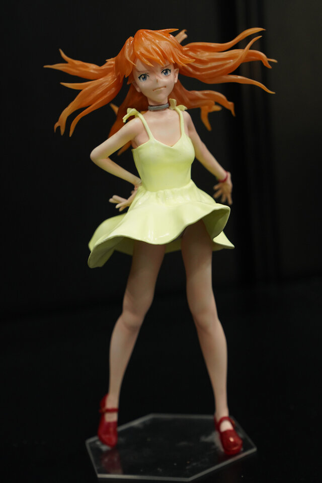 綾波レイ、アスカの大型造形物も！「エヴァワンフェス」珠玉の作品が大集結、放送30周年を記念した特別コラボ企画の様子をお届け【WF2025夏】